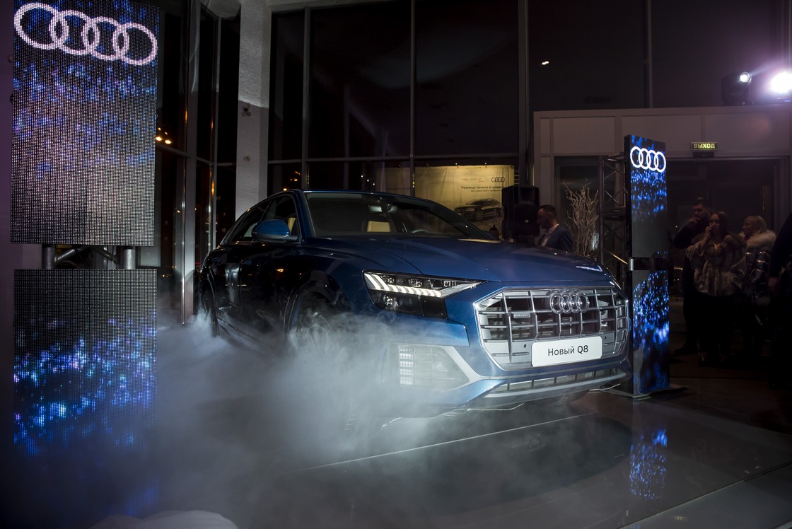 Новый Audi Q8